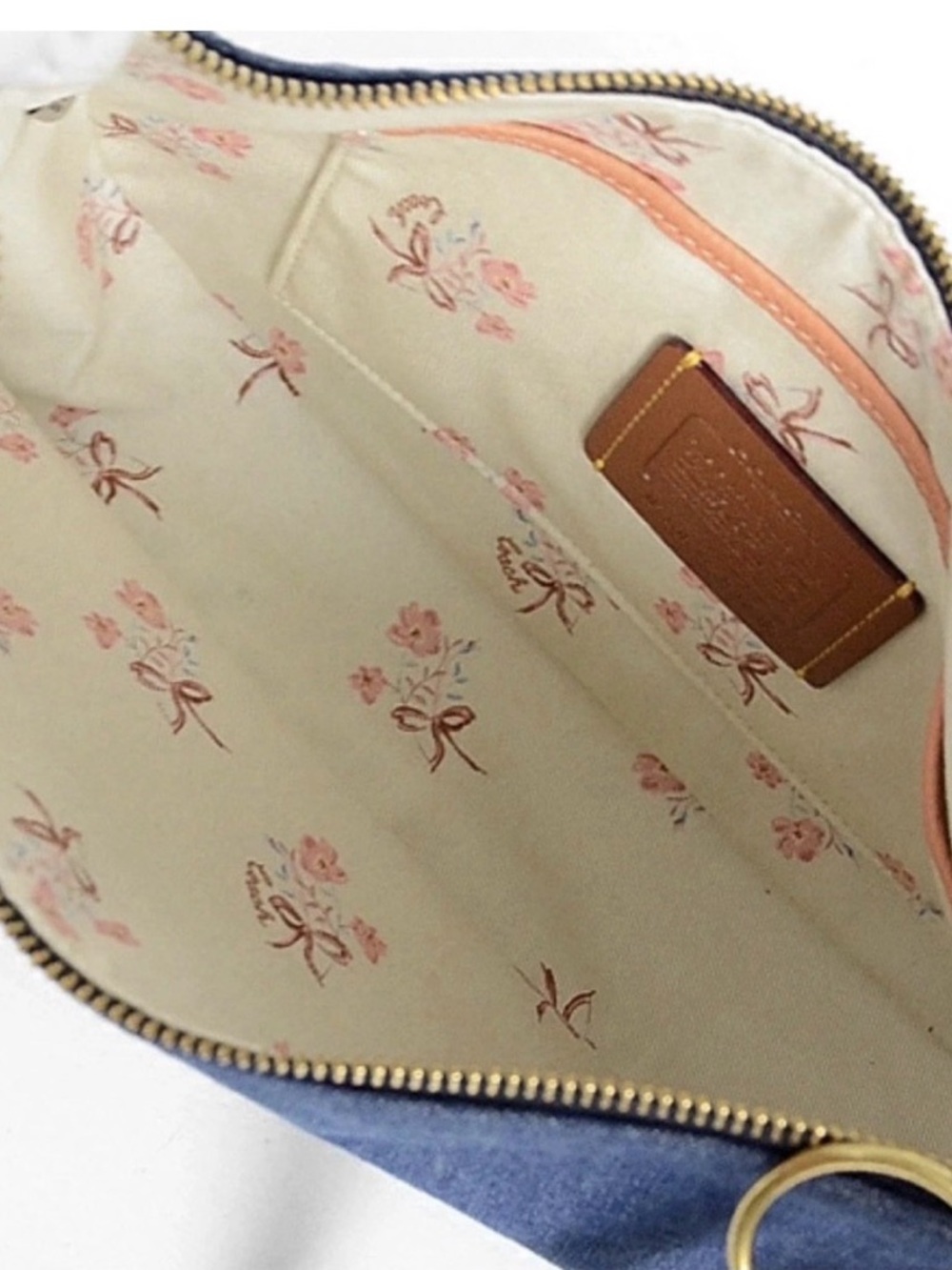 NWT Coach Denim Sutton Crossbody with Leather Strap and Gold Hardware - Picture 7 of 8